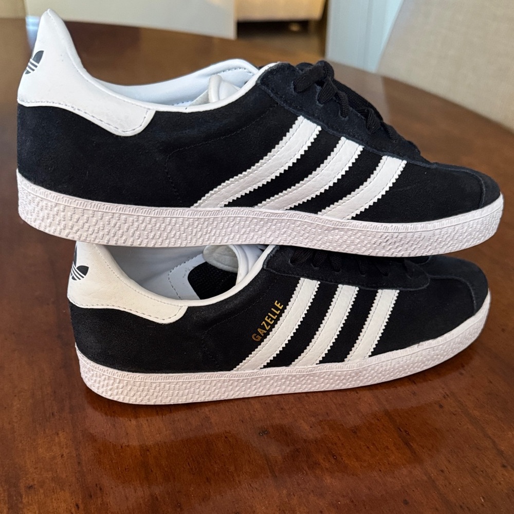 Adidas Gazelle Black White Sneakers - Picture 7 of 8